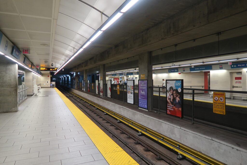 Oakridge（橡树岭）